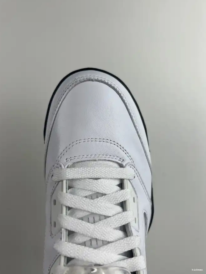 Cheap MAX RETRO 'WHITE AIR JORDAN DD0587-110 5 BLACK' 0502
